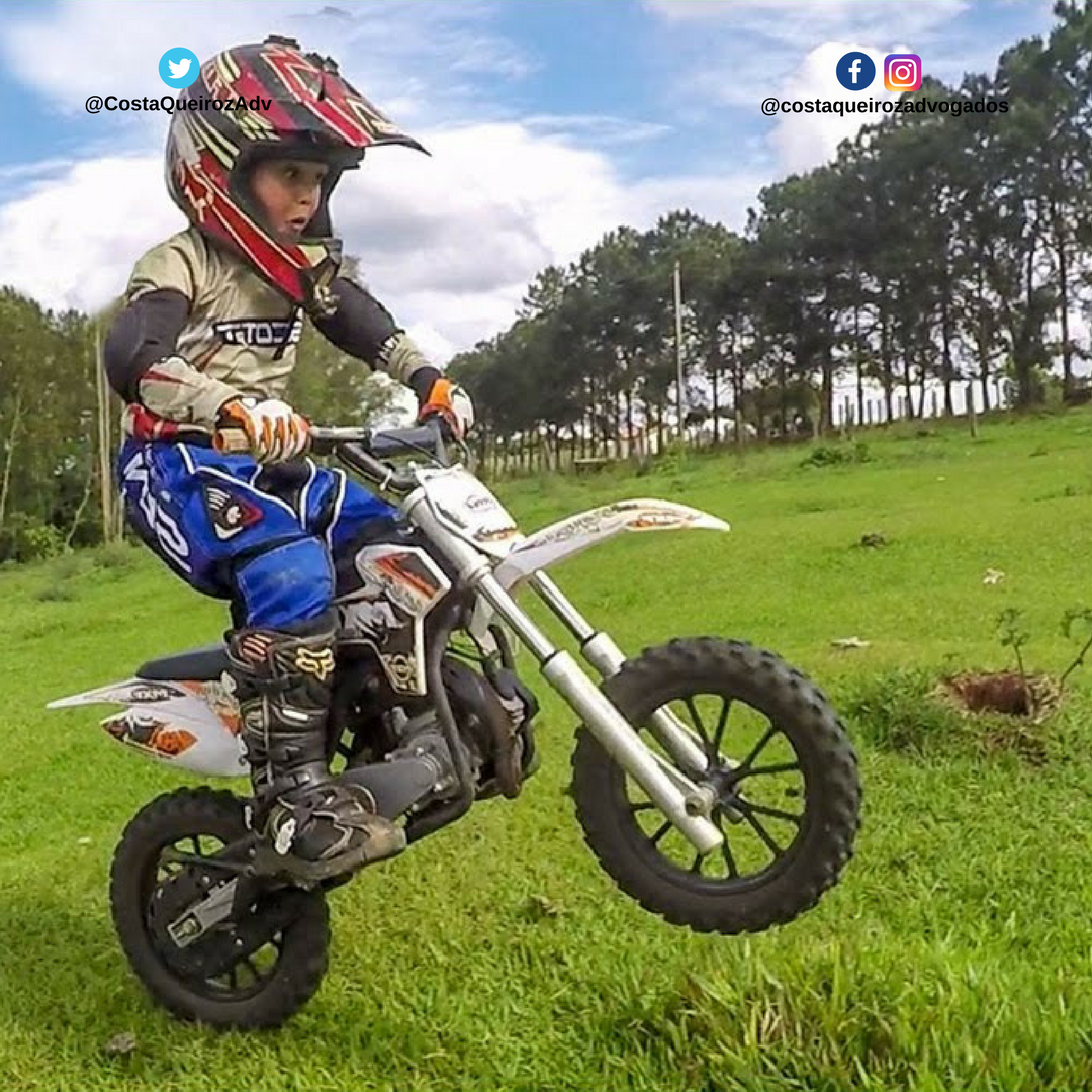 Leia mais sobre o artigo Minimotocicleta é brinquedo e não pode ser taxada pela Receita Federal