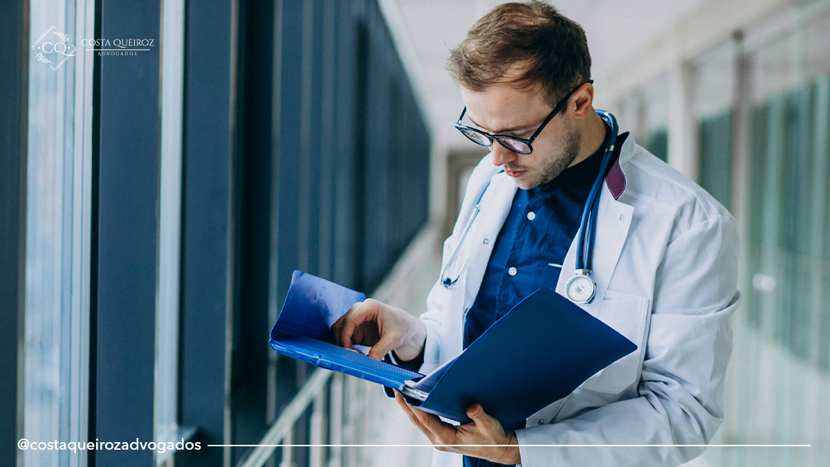 Leia mais sobre o artigo Proteção jurídica aos médicos nas relações de trabalho